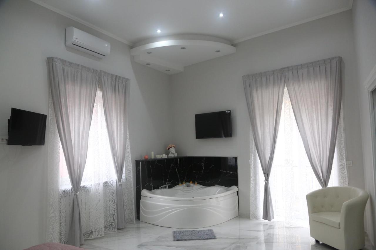 Opera Home Napoli المظهر الخارجي الصورة